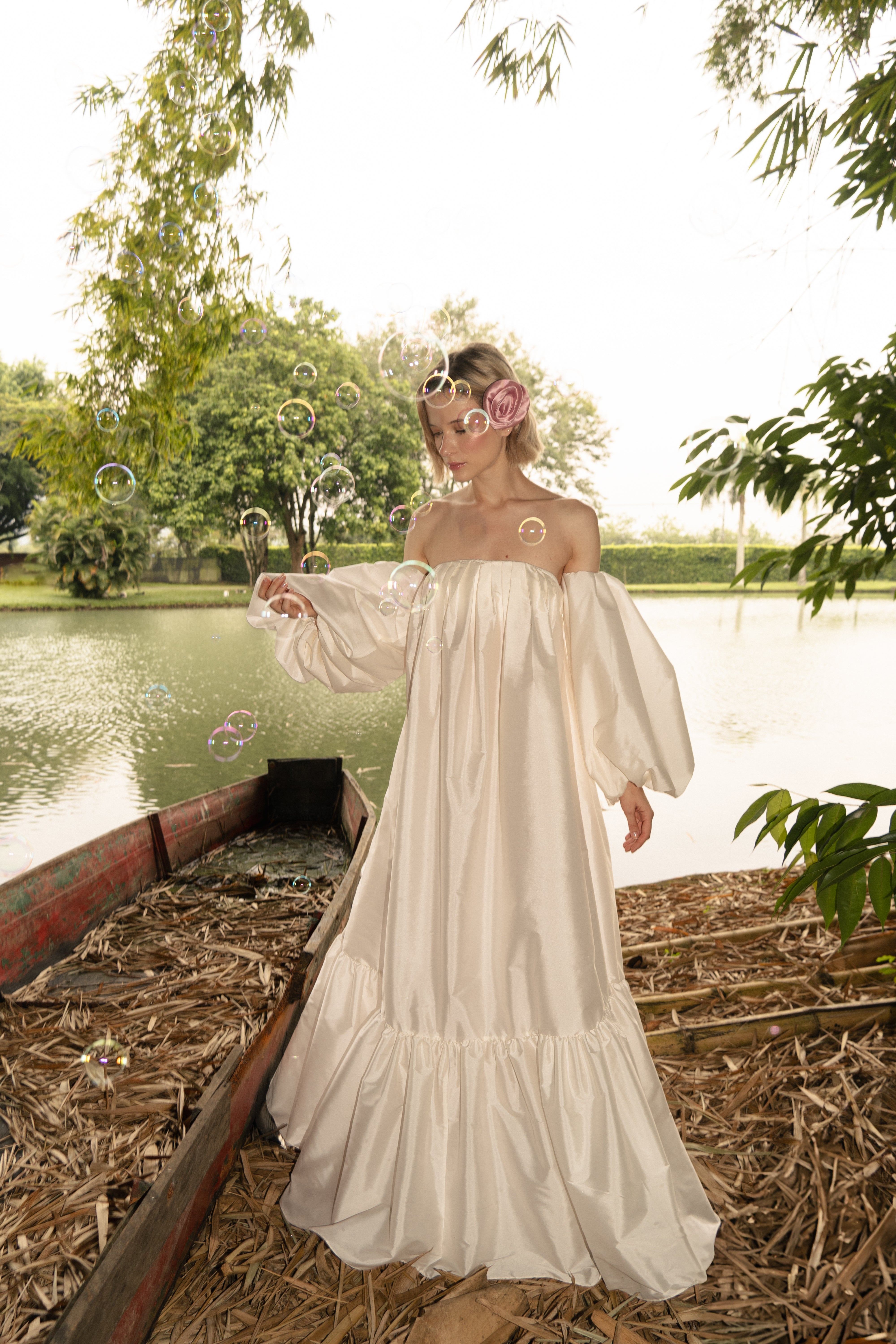 Crema Chantilly Maxi Dress