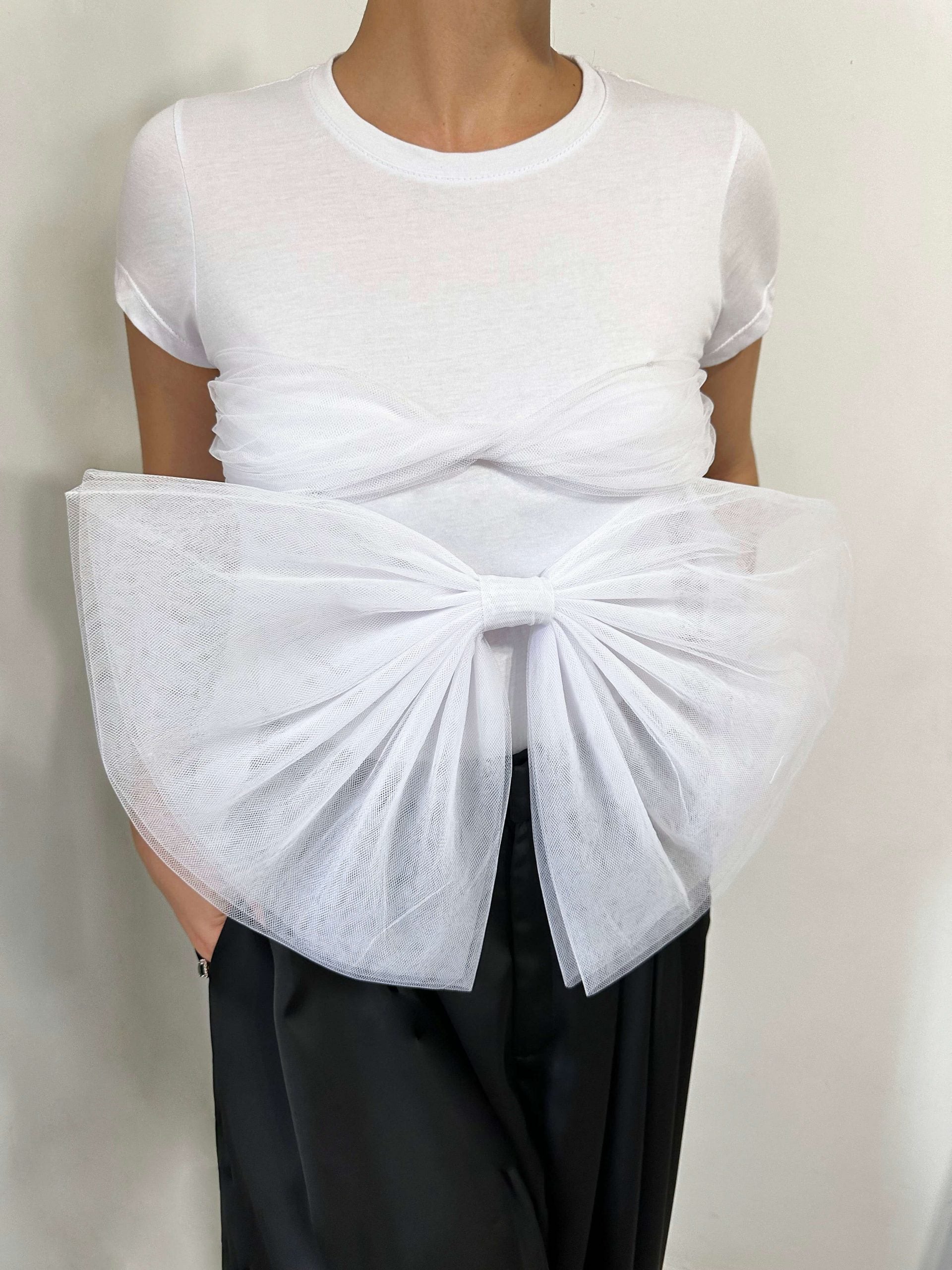 Josefina Bow Solid