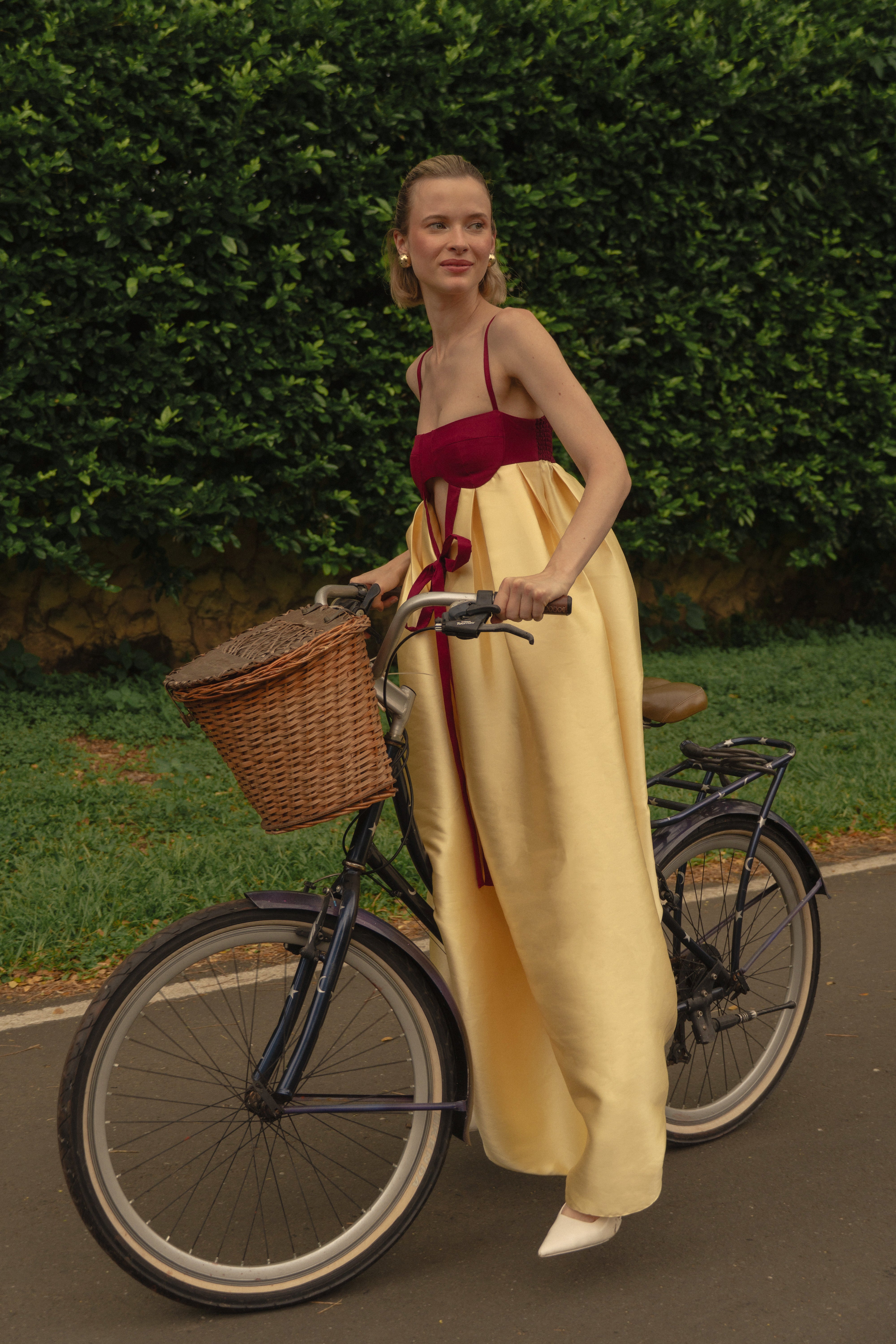 Cerezas con Crema Maxi Dress